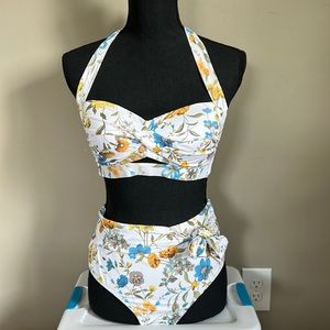 DANIEL CREMIEUX 2 piece bathing suits, size M